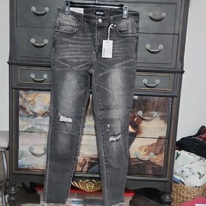 Tricot Women's Charcoal Distressed Skinny Jeans